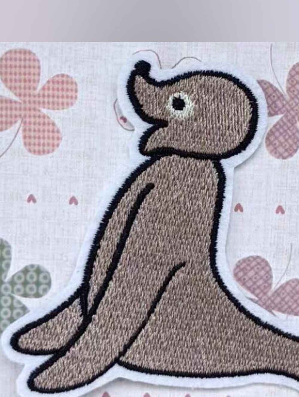 Robby Seal Sew On Embroidered Patch Pingu New Without Tag 9cm